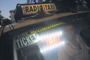 Taxis con tarifas que levantan vuelo (Fuente: Guadalupe Lombardo)