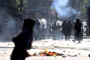 El poder y la gente (Fuente: Télam)