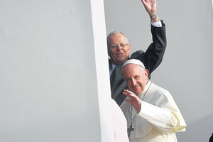 Buscan mejorar la imagen junto al Papa (Fuente: EFE)
