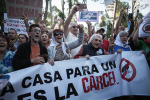 Una resistencia pacífica contra la impunidad (Fuente: Télam)