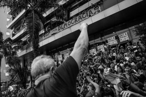 Lula se presenta ante la justicia (Fuente: Twitter @MidiaNINJA)