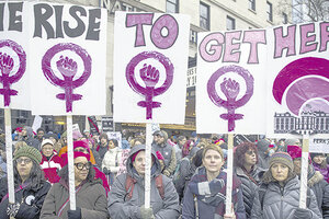 Miles de mujeres marcharon en contra de Trump