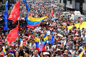 Venezuela: Maduro asegura que los militares mantienen la lealtad al gobierno (Fuente: JHONN ZERPA/Venezuelan Presidency/AFP)