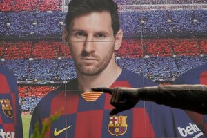 Sin tregua: Messi no se presentaría a los testeos en el Barcelona (Fuente: EFE)
