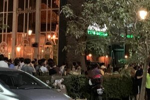 Coronavirus: alarma en la ciudad por las reuniones en bares