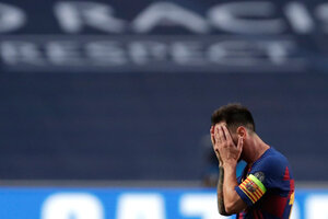 Messi le dijo a Koeman que se ve "más fuera que dentro" del Barcelona (Fuente: AFP)