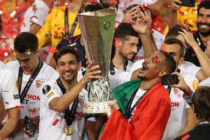 El Sevilla de Banega y Ocampos, dueño absoluto de la Europa League (Fuente: AFP)