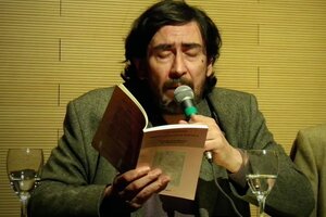 Una historia de la poesía argentina a cargo de Luis Benítez