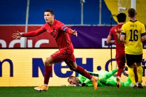 Nations League: Cristiano metió dos y Portugal venció a Suecia  (Fuente: EFE)