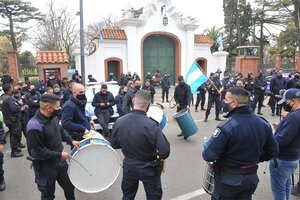 Amplio repudio a la protesta policial en Olivos  (Fuente: Enrique García Medina)