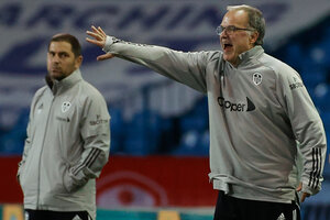 El Leeds de Bielsa buscará su primer triunfo en la Premier (Fuente: AFP)