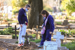 El protocolo para los cementerios en la provincia de Buenos Aires (Fuente: NA)