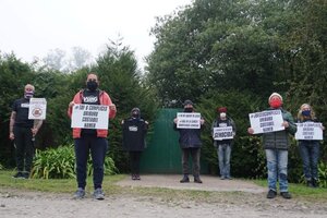 Domiciliaria de Etchecolatz: repudio de los vecinos en Mar del Plata (Fuente: Gentileza Germán Gispert)