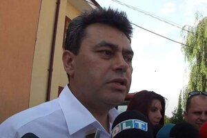 En Rumanía reeligen a un alcalde que murió por coronavirus