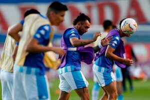 Racing festejó rápido y volvió a entrenar (Fuente: EFE)