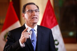 Acusan al presidente de Perú, Martín Vizcarra, de recibir sobornos 
