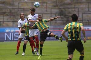 Liga Profesional: San Lorenzo goleó a Aldosivi en el Minella (Fuente: NA)