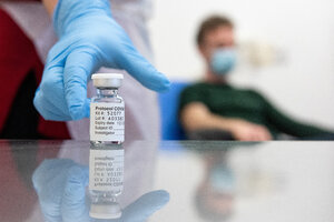 Vacuna de Oxford: el error que permitió llegar al 90 por ciento de efectividad (Fuente: AFP)