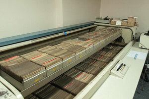 El archivo de la SIDE: 250 mil fichas de antecedentes y 700 cajas de documentos