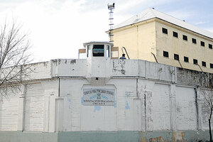 Tres penitenciarios a juicio por no impedir que torturen a un preso