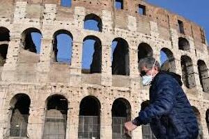 Italia: solo 3 de las 20 regiones reabrirán este lunes las escuelas secundarias 