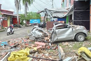 Fuerte sismo en Indonesia (Fuente: AFP)