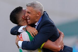 Crespo y Zubeldía, dos entrenadores que le pusieron su sello a los finalistas (Fuente: EFE)