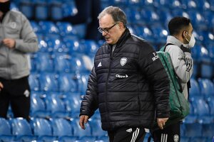 El Leeds de Bielsa busca levantar en la Premier League (Fuente: AFP)