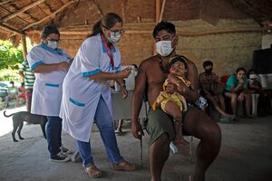 Líderes indígenas del Amazonas denuncian discriminación en la distribución de vacunas (Fuente: AFP)