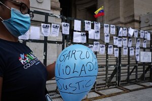Denuncian a la jueza que dejó en libertad al acusado de violar a la joven venezolana (Fuente: AFP)