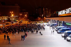 Barcelona: sexta noche de protestas por la detención del rapero Pablo Hasél (Fuente: EFE)