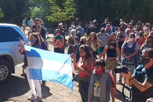 Marcha en Villa La Angostura por el femicidio de Guadalupe: "Nadie hizo nada para que no la matara"