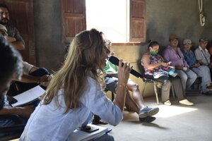 Santa Victoria Este: reuniones para relocalizar familias criollas 