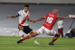 Argentinos sorprendió a River, que llega en baja al Superclásico (Fuente: NA)