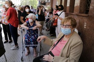 En la Ciudad de Buenos Aires los menores de 80 años no serán vacunados antes de abril (Fuente: NA)