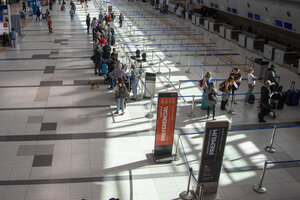 Suspenden vuelos desde Brasil, Chile y México y habrá testeos a cargo de los pasajeros