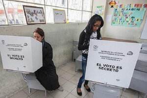El voto nulo y "los medias tintas" en las elecciones en Ecuador