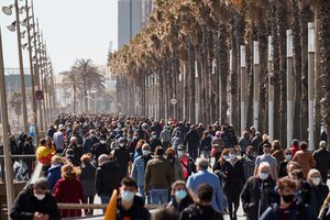 España: el tapabocas será obligatorio en los espacios públicos (Fuente: EFE)