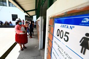 Segunda jornada de votación a distancia en Ecuador (Fuente: EFE)