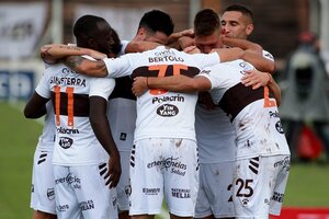 El partido de hoy de la Copa de la Liga: Banfield-Platense (Fuente: NA)