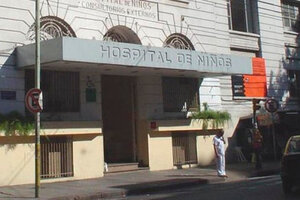 Alerta en el Hospital Gutiérrez: hay diez niñes internados por covid-19
