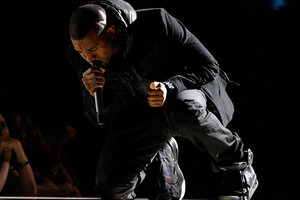 Se subastaron las zapatillas del rapero Kanye West en casi dos millones de dólares (Fuente: AFP)