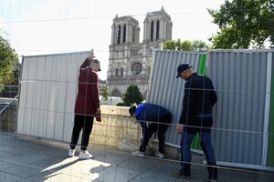 Cierran la plaza de Notre Dame por la alta concentración de plomo  (Fuente: AFP)