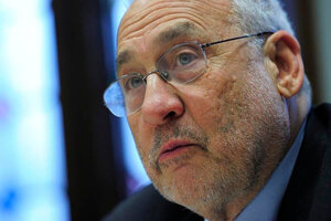Stiglitz le pidió al FMI que revise su política