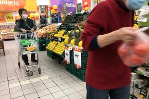 Las ventas en supermercados y shoppings