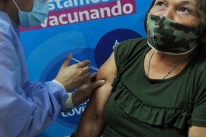 Vacuna para mayores de 45 con factores de riesgo en CABA: cómo anotarse (Fuente: Sandra Cartasso)