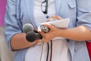 Hablar “de y con” perspectiva de género en los medios