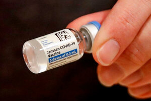 Chile autorizó la vacuna Janssen de J&J (Fuente: AFP)