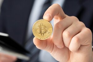 Bitcoin, de la gloria a la ruina