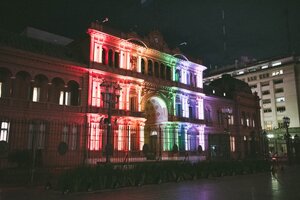 Día del Orgullo LGBTIQ+: la Casa Rosada con los colores del arcoiris (Fuente: Presidencia)